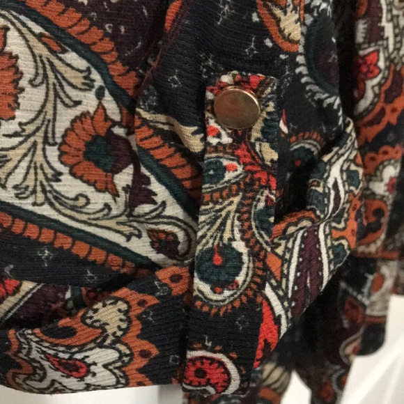 Top - Picture 4 of 4